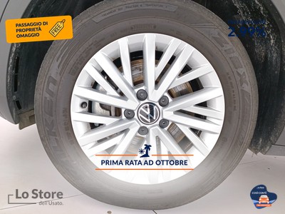 8 - Volkswagen T-Roc eschini auto