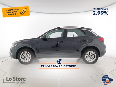 3 - Volkswagen T-Roc eschini auto