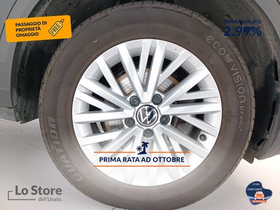 8 - Volkswagen T-Roc eschini auto