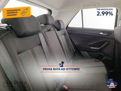 9 - Volkswagen T-Roc eschini auto