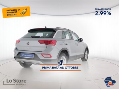 4 - Volkswagen T-Roc eschini auto