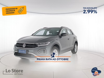 1 - Volkswagen T-Roc eschini auto
