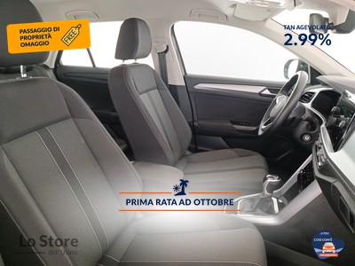 10 - Volkswagen T-Roc eschini auto