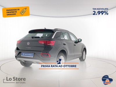 4 - Volkswagen T-Roc eschini auto