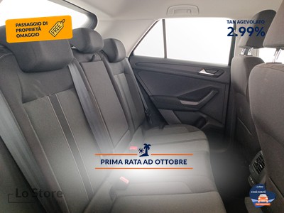 9 - Volkswagen T-Roc eschini auto