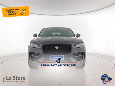 2 - Jaguar F-Pace eschini auto
