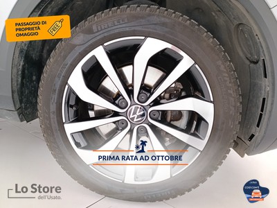 8 - Volkswagen T-Roc eschini auto