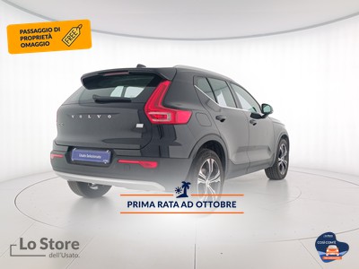 4 - Volvo XC40 eschini auto