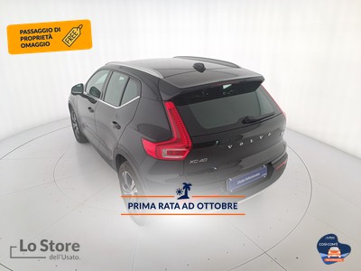 6 - Volvo XC40 eschini auto