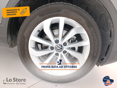8 - Volkswagen T-Roc eschini auto
