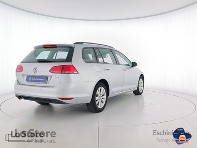 4 - Volkswagen Golf eschini auto