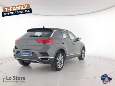 4 - Volkswagen T-Roc eschini auto