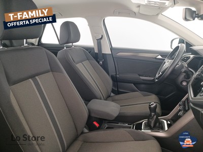 10 - Volkswagen T-Roc eschini auto