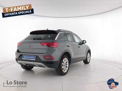 4 - Volkswagen T-Roc eschini auto