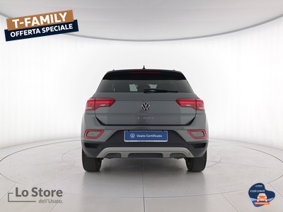 5 - Volkswagen T-Roc eschini auto