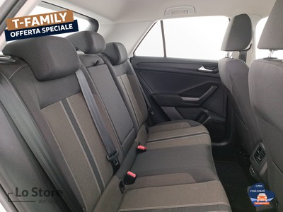 9 - Volkswagen T-Roc eschini auto