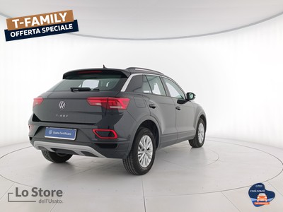 4 - Volkswagen T-Roc eschini auto