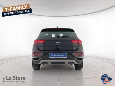 5 - Volkswagen T-Roc eschini auto