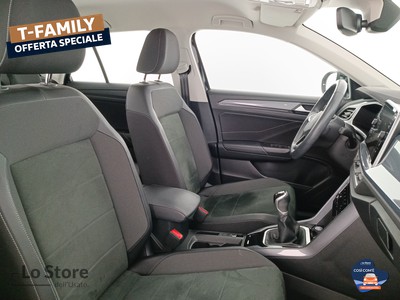 10 - Volkswagen T-Roc eschini auto