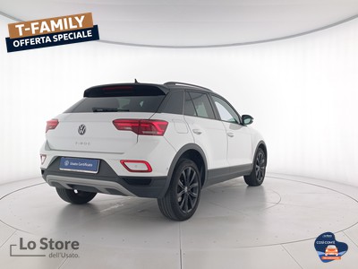 4 - Volkswagen T-Roc eschini auto