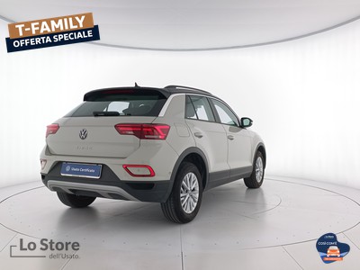 4 - Volkswagen T-Roc eschini auto