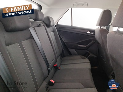 9 - Volkswagen T-Roc eschini auto