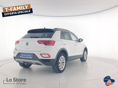 4 - Volkswagen T-Roc eschini auto