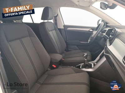 10 - Volkswagen T-Roc eschini auto