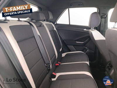 9 - Volkswagen T-Roc eschini auto