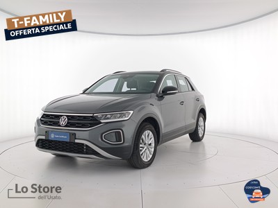 1 - Volkswagen T-Roc eschini auto