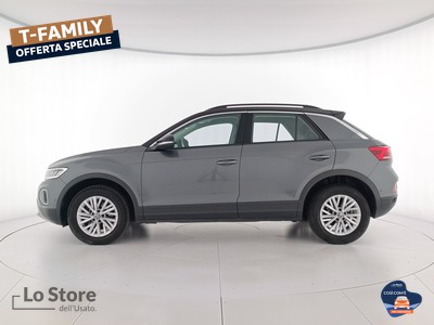 3 - Volkswagen T-Roc eschini auto