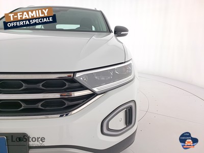 7 - Volkswagen T-Roc eschini auto