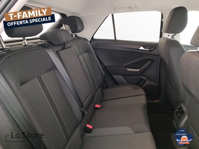 9 - Volkswagen T-Roc eschini auto