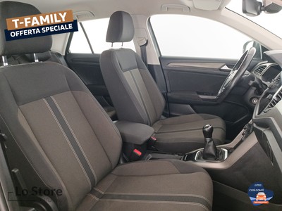 10 - Volkswagen T-Roc eschini auto