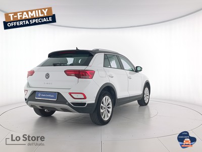 4 - Volkswagen T-Roc eschini auto