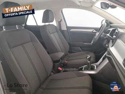 10 - Volkswagen T-Roc eschini auto