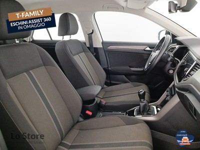 10 - Volkswagen T-Roc eschini auto