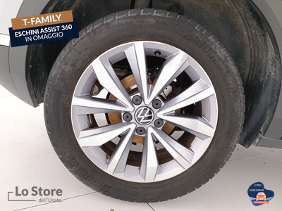 8 - Volkswagen T-Roc eschini auto