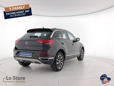 4 - Volkswagen T-Roc eschini auto