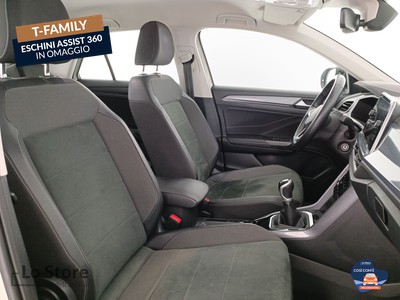 10 - Volkswagen T-Roc eschini auto