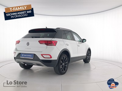 4 - Volkswagen T-Roc eschini auto