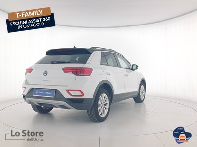 4 - Volkswagen T-Roc eschini auto