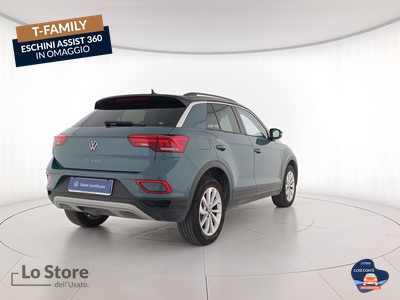 4 - Volkswagen T-Roc eschini auto