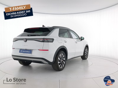 4 - Volkswagen T-Roc eschini auto