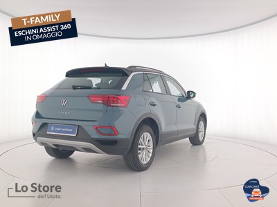4 - Volkswagen T-Roc eschini auto