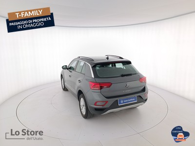 6 - Volkswagen T-Roc eschini auto