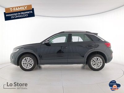 3 - Volkswagen T-Roc eschini auto