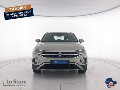 2 - Volkswagen T-Roc eschini auto