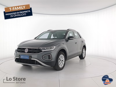 1 - Volkswagen T-Roc eschini auto
