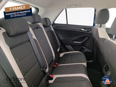 9 - Volkswagen T-Roc eschini auto